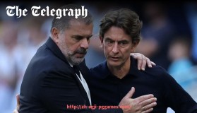 PG模拟器官方网站-火箭队球员贝弗利接受记者采访的精彩内容